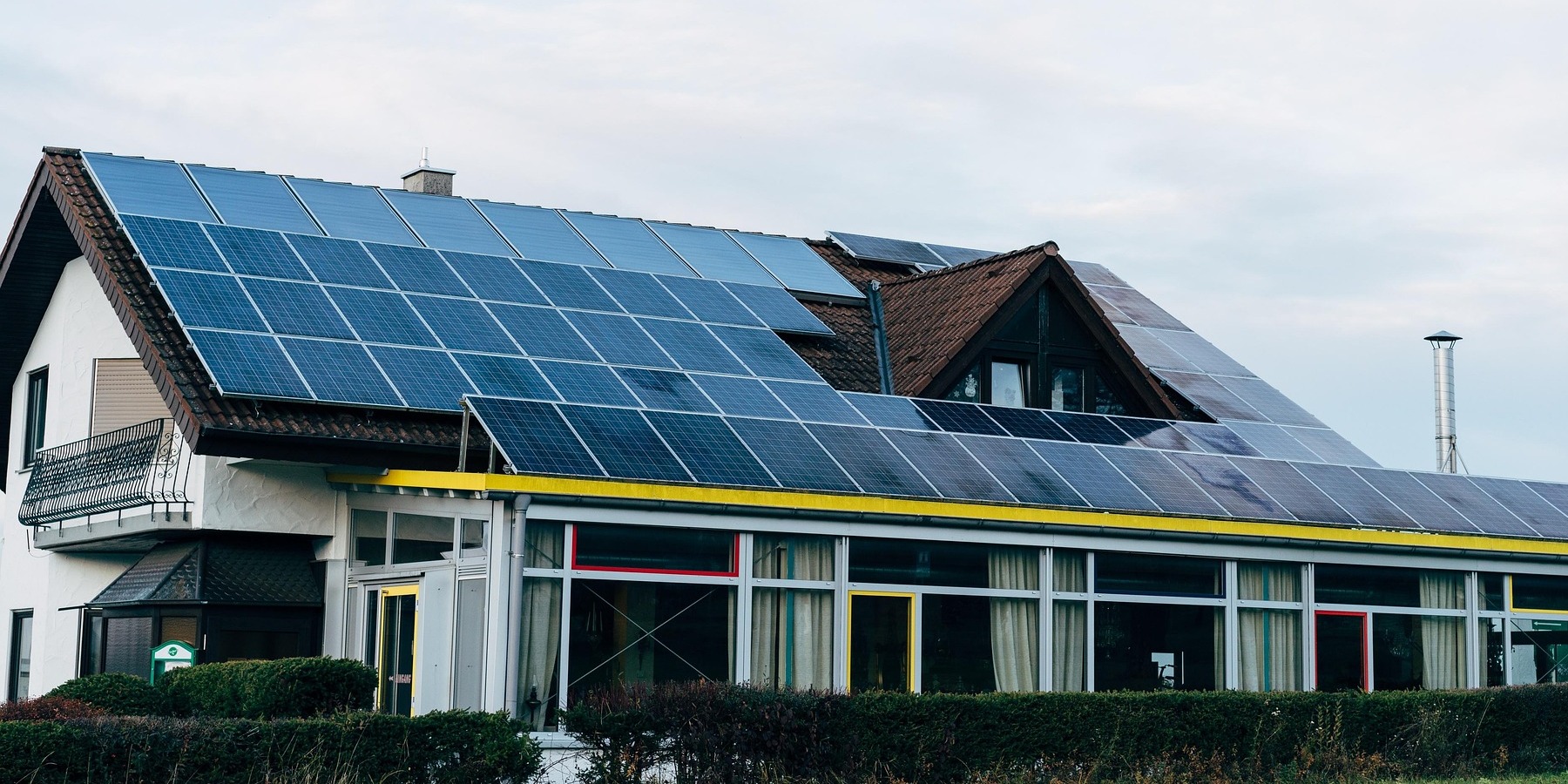 HARNESS THE SUN. LOWER ENERGY BILLS
